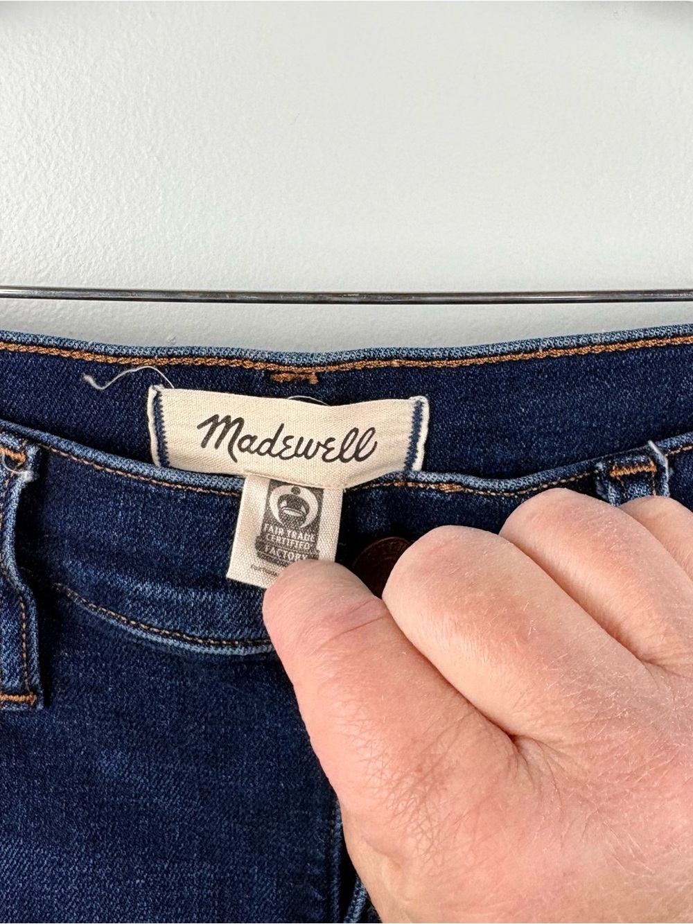 Madewell Mid-Rise Kick Out Crop Jeans NN471 Dark Wash Cali Demi Fit Sz 28 - Picture 6 of 15